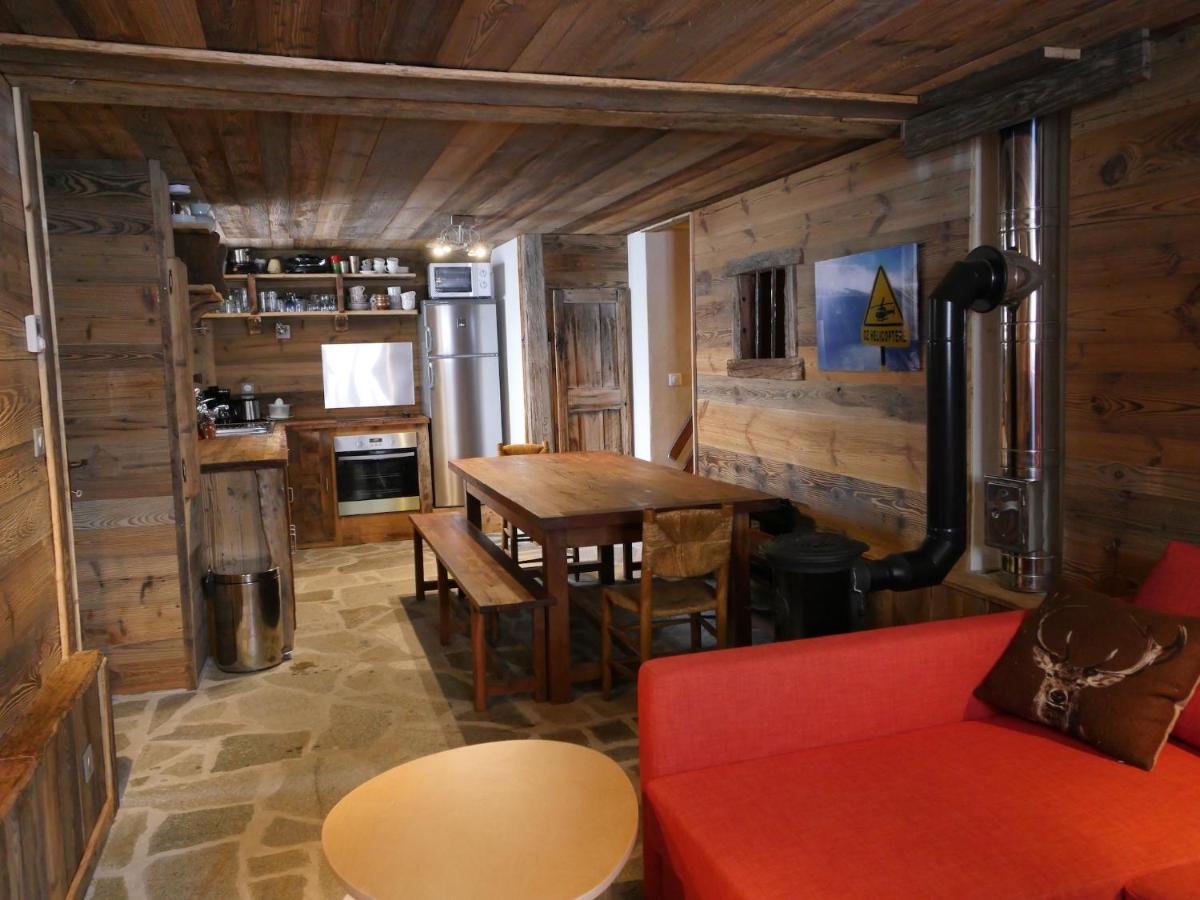 Chalet 1692 Bonneval-sur-Arc Esterno foto